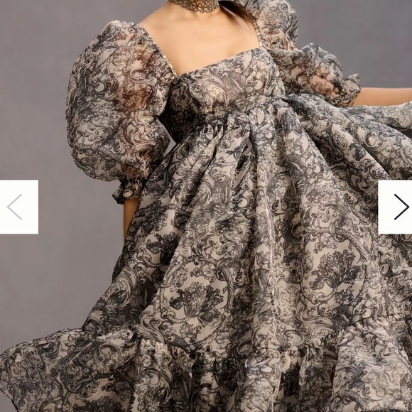 Anthropologie Dresses & Skirts - Elegant Black and Gray Patterned Dress